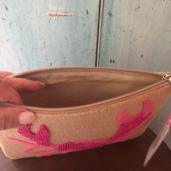 Beaded 2-tone pink crab on tan-colored linen-like fabric clutch bag by Spartina - Picture 4 of 11